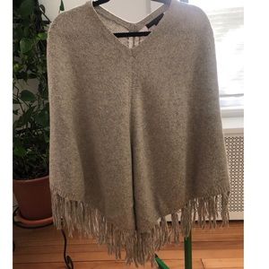 Poncho sweater